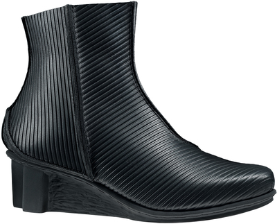 Stylistically minimalist Trippen ankle boot 